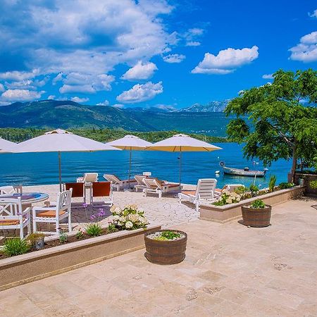Aruba Apartments Tivat Eksteriør billede