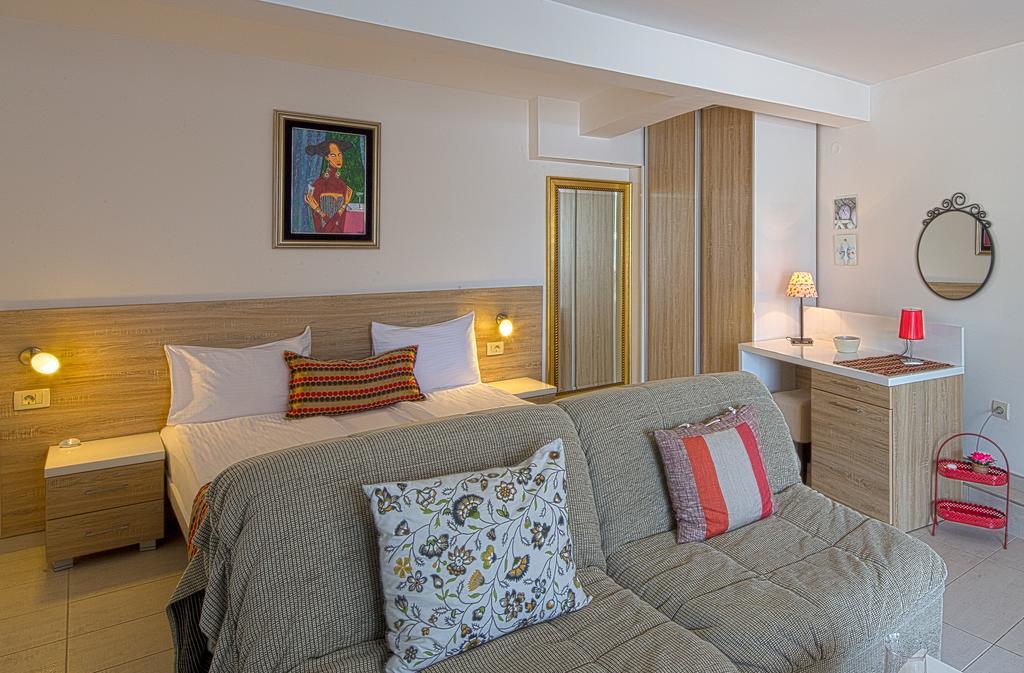 Aruba Apartments Tivat Eksteriør billede